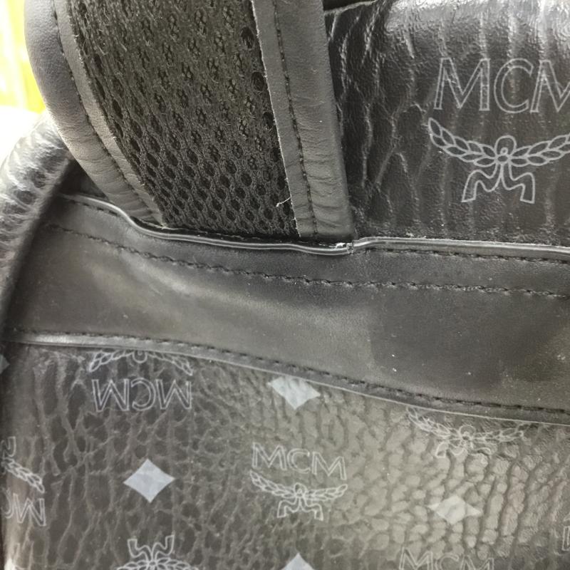 エムシーエム MCM リュックサック、デイパック リュックサック、デイバッグ ロゴ、文字 黒 / ブラック / レディース USED 古着 中古 10139269