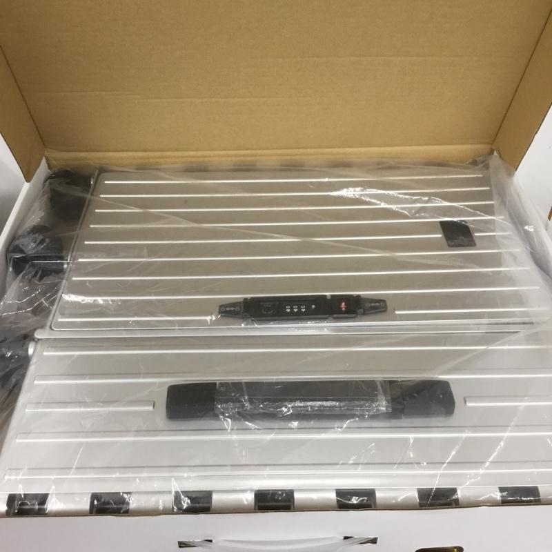 アンドフラット &.FLAT スーツケース、トランク スーツケース、トランク FL14-4-00001 折りたたみ ハードキャリーバッグ キャリーケース 箱有 ロゴ、文字 銀 / シルバー / メンズ USED 古着 中古 10137505
