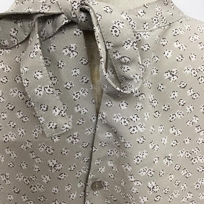 サマンサモスモス Samansa Mos2 シャツ、ブラウス 長袖 fld-1708892 長袖シャツ プリントシャツ ブラウス FREE プリント ベージュ / ベージュ / レディース USED 古着 中古 10115736