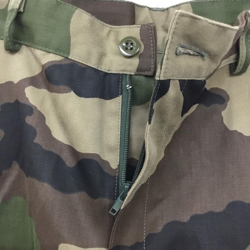 ミリタリー ミリタリー パンツ ワークパンツ、ペインターパンツ ミリタリーパンツ ワイドパンツ フランス軍 F-2 カーゴパンツ カモフラージュ柄・迷彩 マルチカラー / マルチカラー /  メンズ USED 古着 中古 10120953