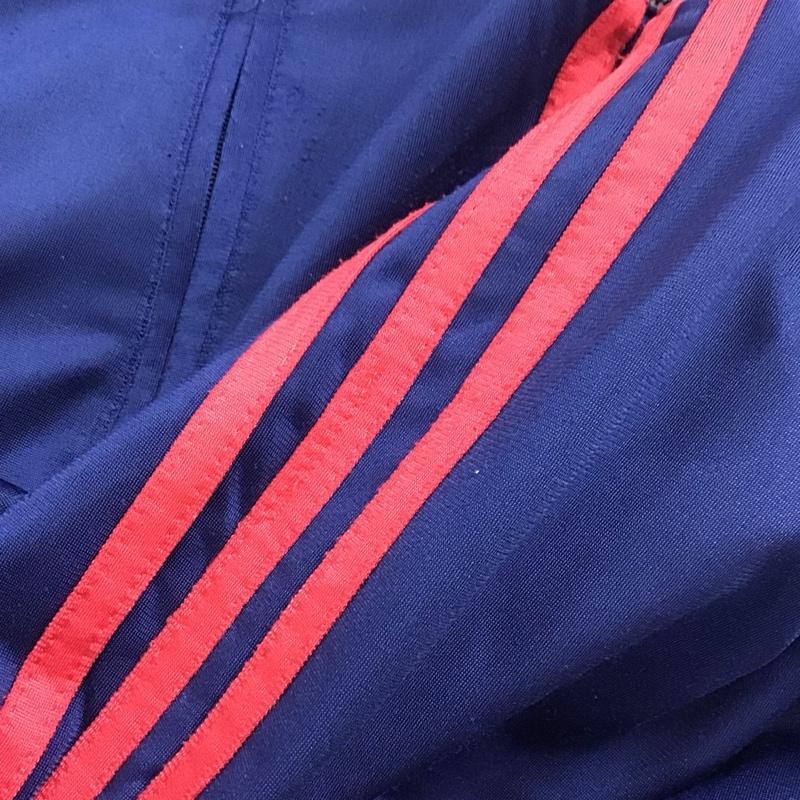 アディダス adidas ジャケット、上着 ジャケット、ブレザー ジップアップジャケット ジャージ スポーツウェア 古着 M ロゴ、文字 黒 / ブラック / X 赤 / レッド / X 紺 / ネイビー / メンズ USED 古着 中古 10137089