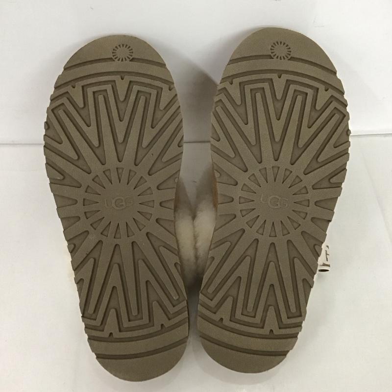 アグ UGG サンダル サンダル 1130395K ファンケット 24.5cm 箱有 24.5cm ロゴ、文字 ベージュ / ベージュ / レディース USED 古着 中古 10126342