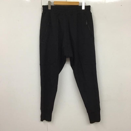 マルセロ・バーロン MARCELO BURLON パンツ ワークパンツ、ペインターパンツ ワイドパンツ カジュアルパンツ ワークパンツ 無地 黒 / ブラック /  メンズ USED 古着 中古 10127667