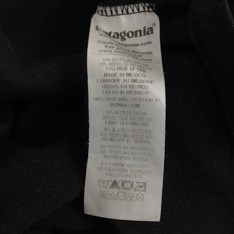 パタゴニア patagonia Tシャツ 半袖 半袖カットソー プリントTシャツ クルーネックカットソー M ロゴ、文字 黒 / ブラック / メンズ USED 古着 中古 10137071
