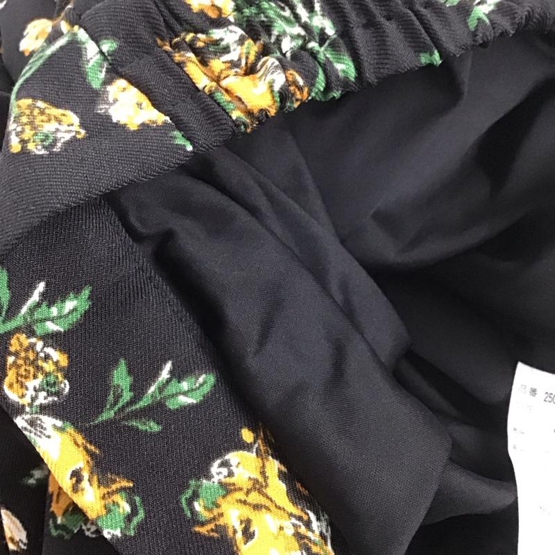 アズールバイマウジー AZUL BY MOUSSY スカート ロングスカート 250DAH31-037H FLOWER PATTERN SIDE SLIT SKIRT S 総柄 X 花柄 黒 / ブラック / レディース USED 古着 中古 10139486