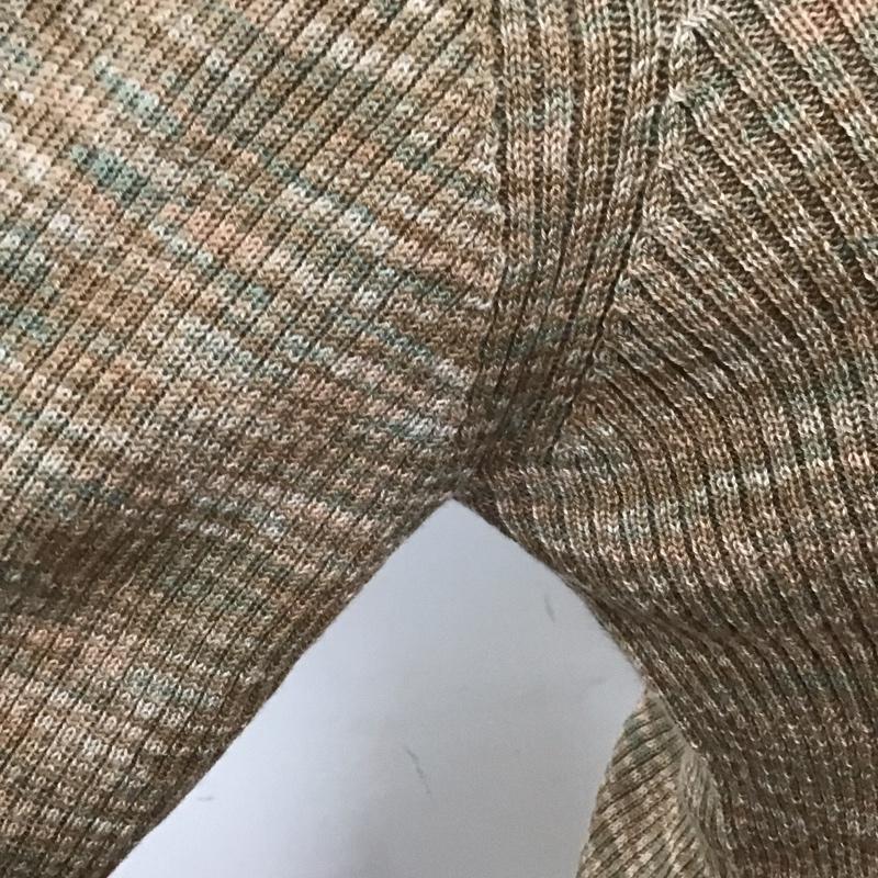 ダブルクローゼット w closet カットソー 長袖 341095 カットアウトハイネックプルオーバー 無地 茶 / ブラウン / X 水色 / ライトブルー /  レディース USED 古着 中古 10108314