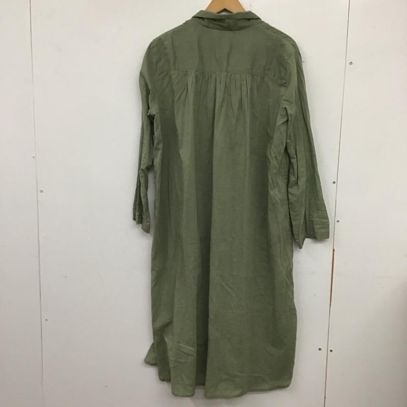 レイカズン Ray Cassin ワンピース ロングスカート 長袖ロングスカート シャツワンピース ノーカラーワンピース M 無地 カーキ / カーキ / レディース USED 古着 中古 10136102