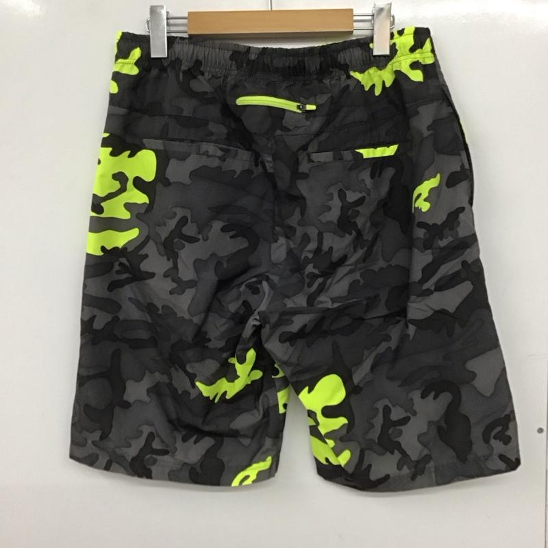 ナイキ NIKE パンツ ショートパンツ ショートパンツ ハーフパンツ カジュアルパンツ L カモフラージュ柄・迷彩 マルチカラー / マルチカラー / メンズ USED 古着 中古 10136997