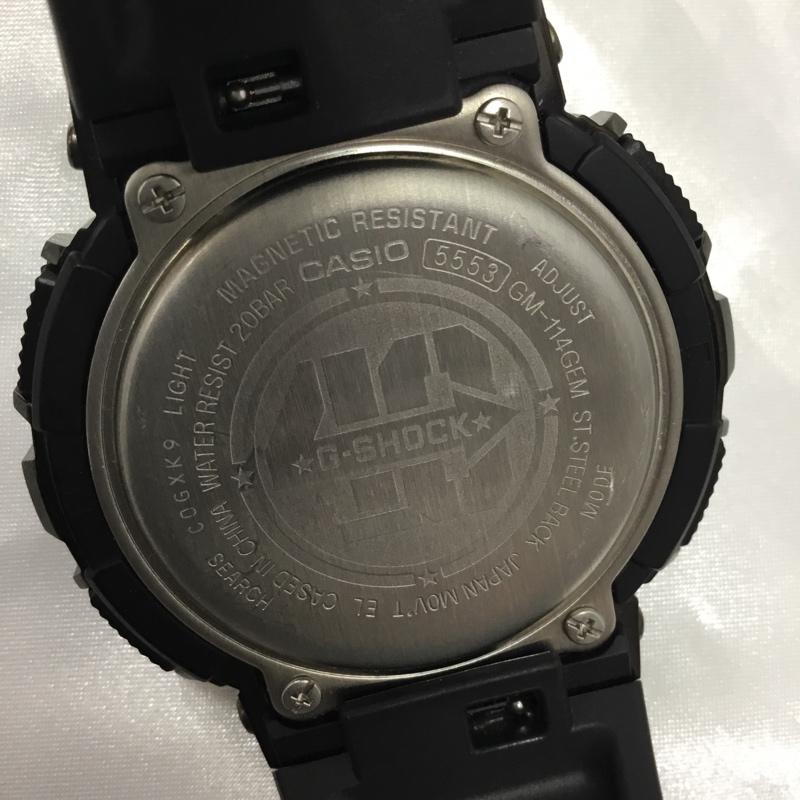 ジーショック G-SHOCK 腕時計 アナログ(クォーツ式) GM-5600SG-9JF 40周年 箱有 デジタル ロゴ、文字 黒 / ブラック / X 金 / ゴールド / メンズ USED 古着 中古 10109228
