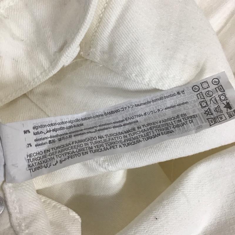 ザラ ZARA パンツ デニム、ジーンズ 6045 049 251 カットオフ ホワイトデニム ストレッチ 無地 白 / ホワイト / レディース USED 古着 中古 10109724