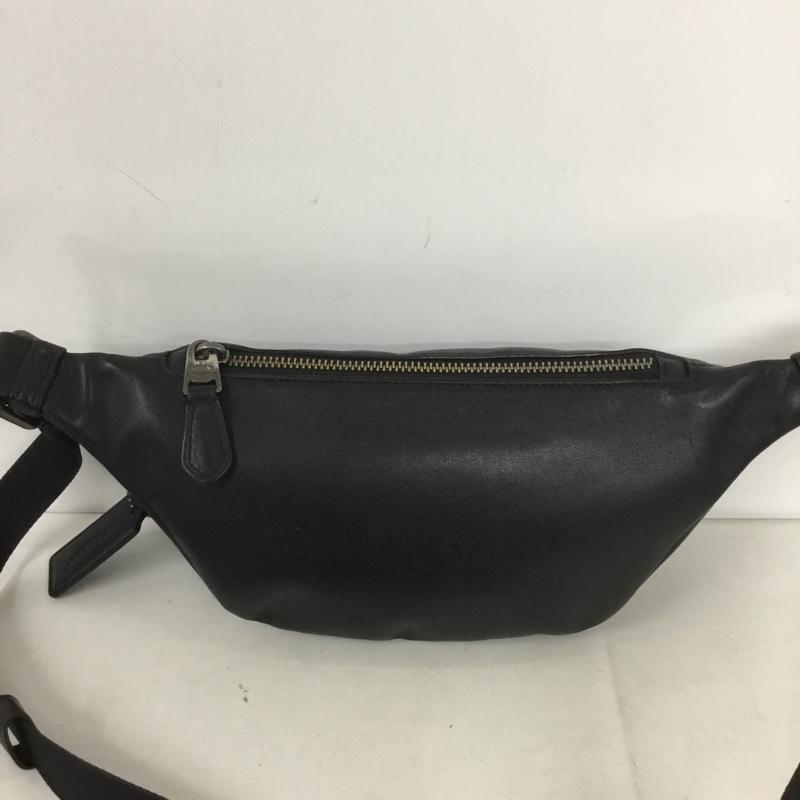 コーチ COACH ウエストバッグ ウエストバッグ F84711 シグネチャー ロゴ、文字 黒 / ブラック / メンズ USED 古着 中古 10138121