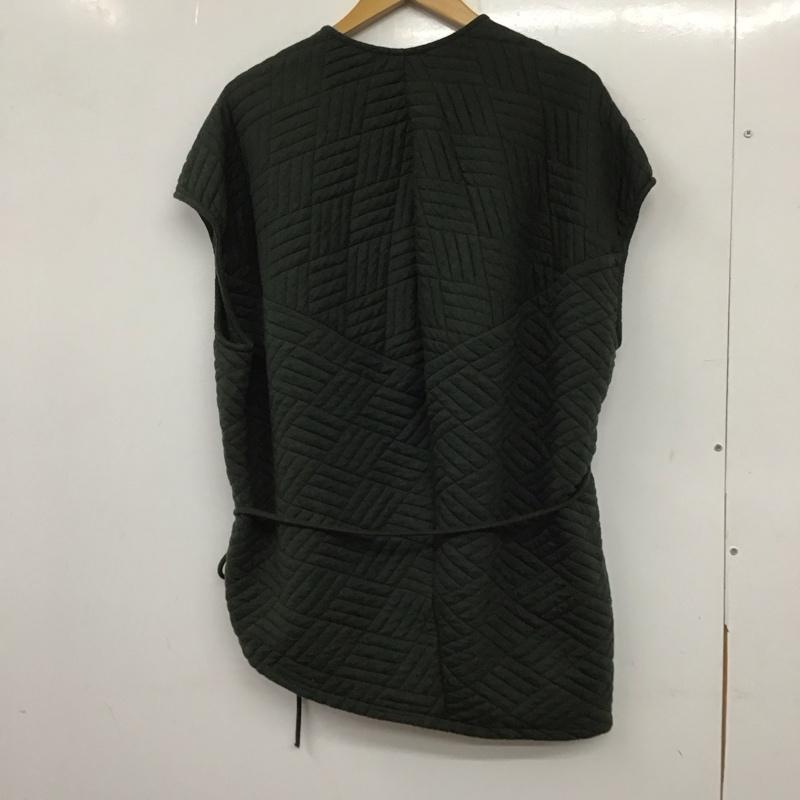 ザラ ZARA ベスト ベスト 4770 632 505 キルティング プルオーバー S 無地 カーキ / カーキ / レディース USED 古着 中古 10139572