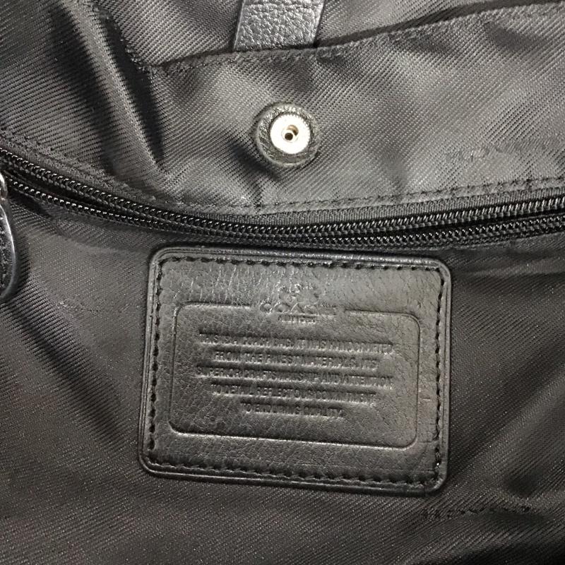 コーチ COACH リュックサック、デイパック リュックサック、デイバッグ レザー ロゴ、文字 黒 / ブラック / メンズ USED 古着 中古 10134090