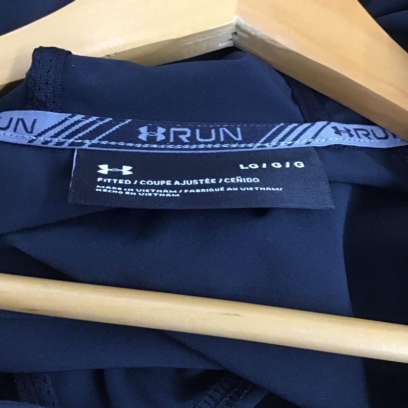 アンダーアーマー UNDER ARMOUR ジャケット、上着 ジャケット、ブレザー ジップパーカー L 無地 黒 / ブラック / メンズ USED 古着 中古 10131062