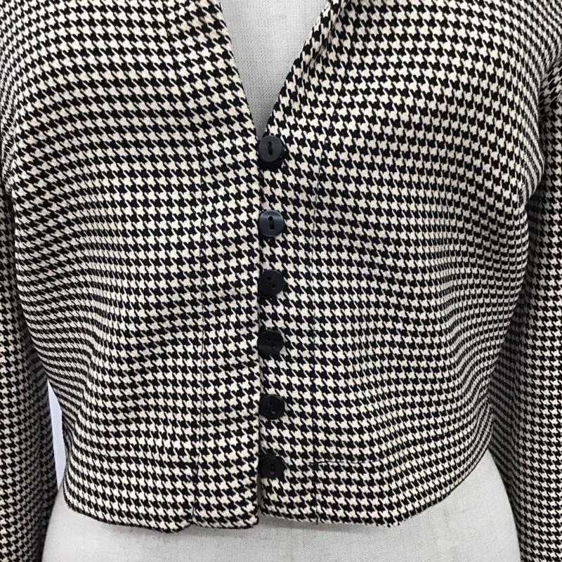 ザラ ZARA シャツ、ブラウス 長袖 長袖シャツ カラーシャツ 長袖カットソー 総柄シャツ M 総柄 黒 / ブラック / X ベージュ / ベージュ / レディース USED 古着 中古 10118610