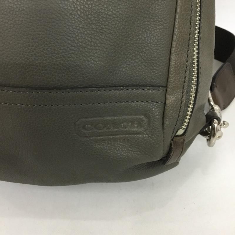 コーチ COACH ボディバッグ ボディバッグ ワンショルダー ロゴ、文字 灰 / グレー / メンズ USED 古着 中古 10128348