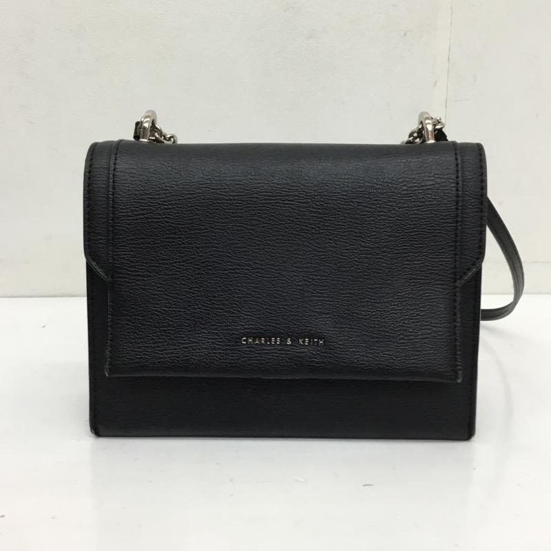チャールズアンドキース charles&keith ショルダーバッグ ショルダーバッグ チェーンストラッププッシュロック クロスボディバッグ ロゴ、文字 黒 / ブラック / X 銀 / シルバー / レディース USED 古着 中古 10130868