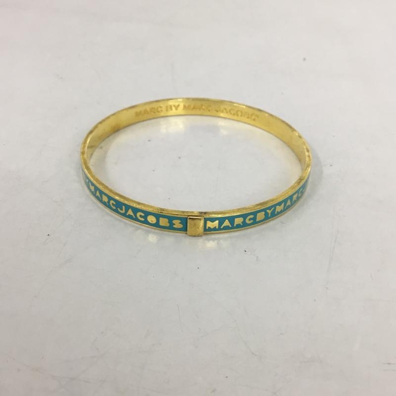 マークバイマークジェイコブス MARC by MARC JACOBS アクセサリー ブレスレット、バングル ロゴ、文字 金 / ゴールド / X 水色 / ライトブルー / レディース USED 古着 中古 10137925