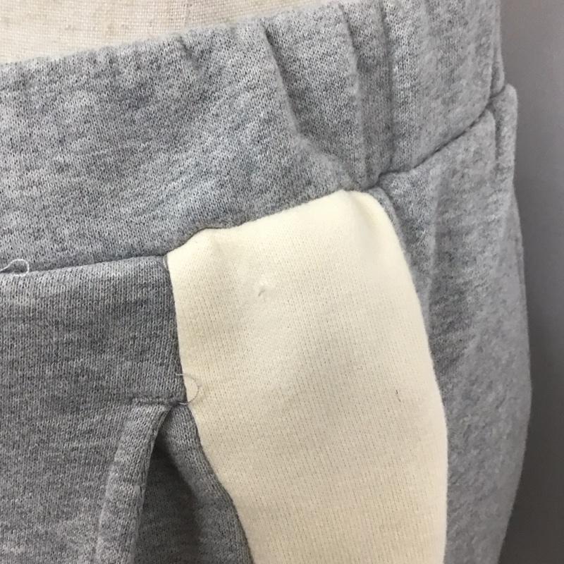 エッセンシャルズ ESSENTIALS パンツ ワークパンツ、ペインターパンツ スウェットパンツ ジャージ カジュアルパンツ ワイドパンツ S ロゴ、文字 灰 / グレー /  メンズ USED 古着 中古 10123904