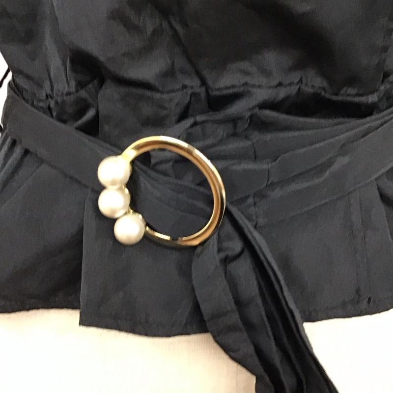 ザラ ZARA カットソー 半袖 7982 201 800 パフスリーブ カシュクール S 無地 黒 / ブラック / レディース USED 古着 中古 10120344