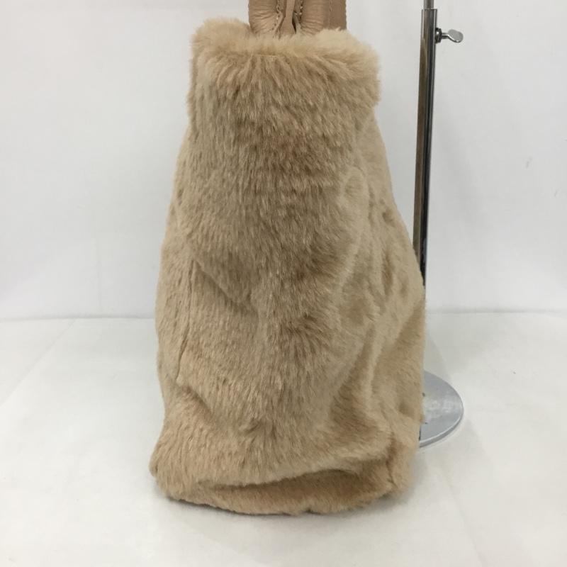 ブルーレーベル・クレストブリッジ BLUE LABEL CRESTBRIDGE トートバッグ トートバッグ フェイクファー ロゴ、文字 ベージュ / ベージュ / レディース USED 古着 中古 10124286