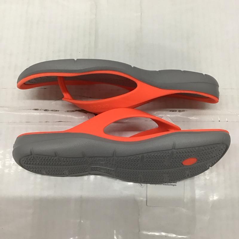 クロックス crocs サンダル サンダル 204974-6PK Swiftwater Flips 22cm ビーチサンダル 22.0cm 無地 灰 / グレー / X 橙 / オレンジ / レディース USED 古着 中古 10134176