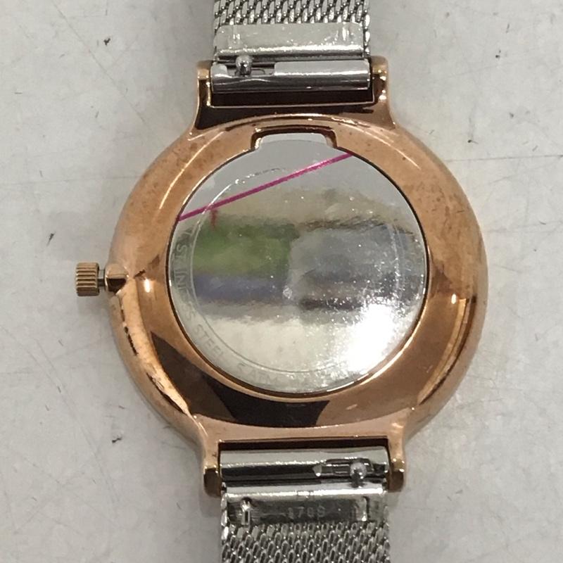 スカーゲン SKAGEN 腕時計 アナログ(クォーツ式) SKW2616 箱有 ロゴ、文字 銀 / シルバー / X 金 / ゴールド / レディース USED 古着 中古 10134073