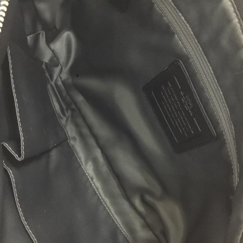 コーチ COACH ショルダーバッグ ショルダーバッグ F24028 ロゴ、文字 黒 / ブラック / レディース USED 古着 中古 10134314