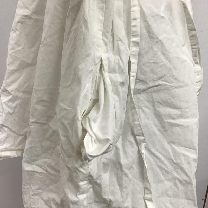 アルシーヴ archives シャツ、ブラウス 長袖 ar211007 65 ペプラム付きコットンブラウス 長袖シャツ ノーカラーシャツ M 無地 白 / ホワイト / レディース USED 古着 中古 10105950