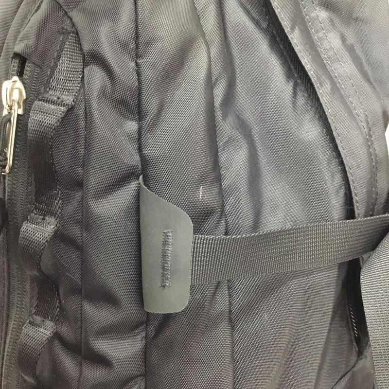 ザノースフェイス THE NORTH FACE リュックサック、デイパック リュックサック、デイバッグ NM72005 BIG SHOT バックパック ロゴ、文字 黒 / ブラック / メンズ USED 古着 中古 10106703