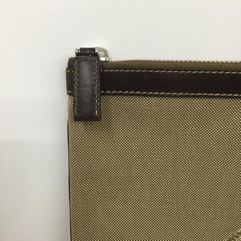 プラダ PRADA クラッチバッグ、パーティバッグ クラッチバッグ、パーティバッグ 2N1283 ロゴ、文字 ベージュ / ベージュ / レディース USED 古着 中古 10132612