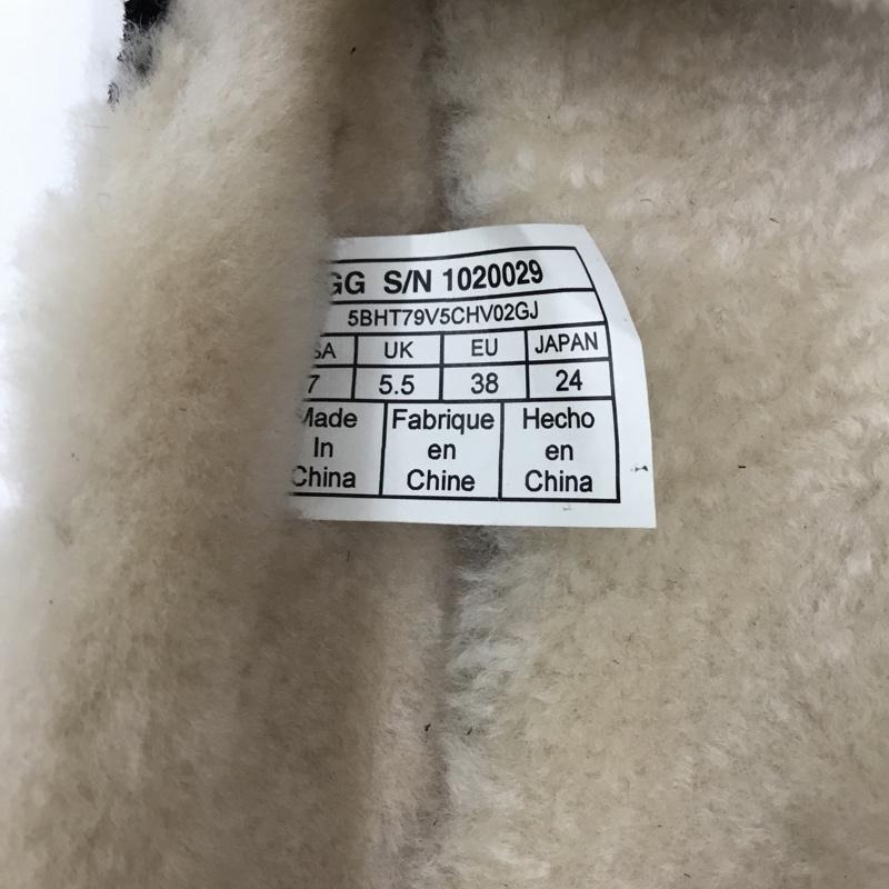 アグ UGG カジュアルシューズ カジュアルシューズ 1020029 HAILEY ヘイリー モカシン 24cm 箱有 24.0cm ワンポイント 黒 / ブラック / X 白 / ホワイト / レディース USED 古着 中古 10105722