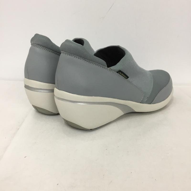 マドラスウォーク madras Walk スリッポン スリッポン MWL1008 スニーカー GORE-TEX 22.5cm 22.5cm 無地 灰 / グレー / レディース USED 古着 中古 10135791