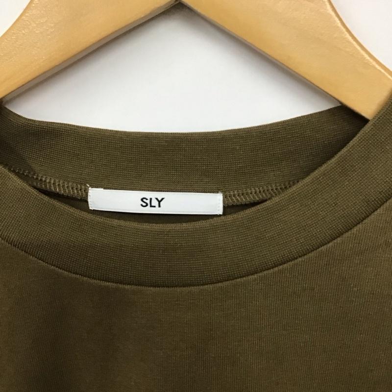 スライ SLY タンクトップ タンクトップ 030GAR80-0170 ROLL UP SLEEVE FREE 無地 カーキ / カーキ / レディース USED 古着 中古 10130423