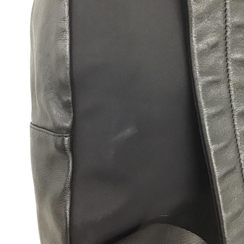 コーチ COACH リュックサック、デイパック リュックサック、デイバッグ レザー ロゴ、文字 黒 / ブラック / メンズ USED 古着 中古 10134090
