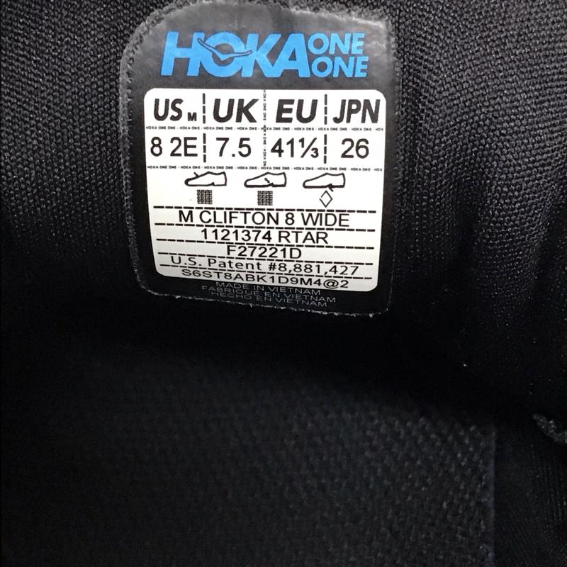 ホカオネオネ HOKA ONEONE スニーカー スニーカー 1121374 CLIFTON 8 WIDE クリフトン8 ワイド 26cm 26.0cm ロゴ、文字 黒 / ブラック / X 青 / ブルー / X 白 / ホワイト / X 赤 / レッド / メンズ USED 古着 中古 10121627