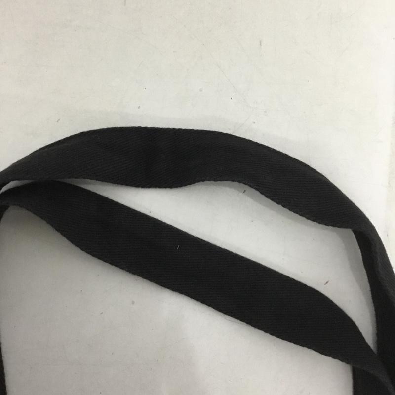 アーペーセー A.P.C. トートバッグ トートバッグ ロゴ、文字 黒 / ブラック / メンズ USED 古着 中古 10138119