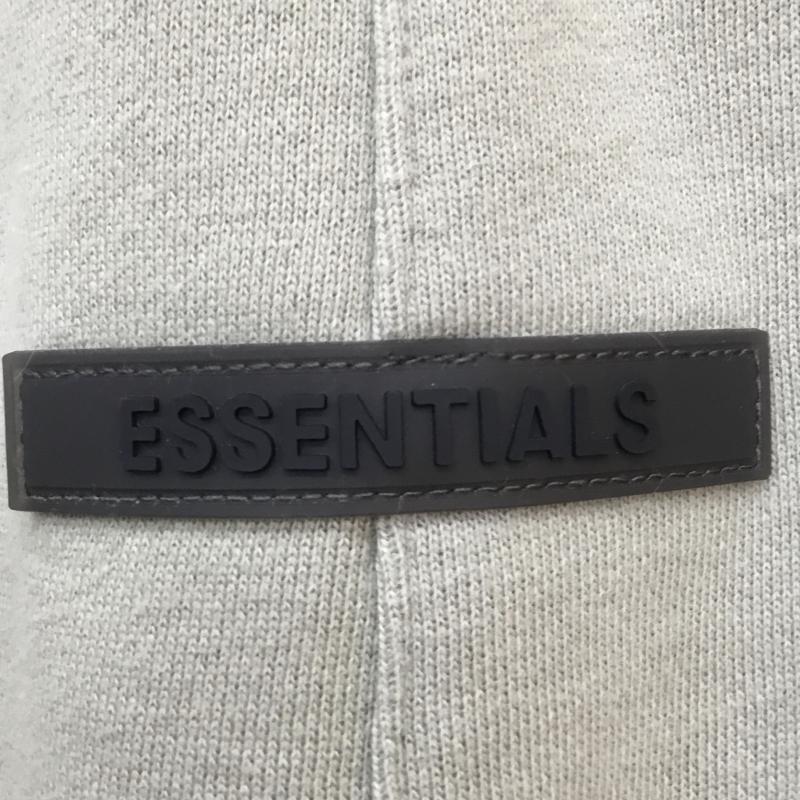 エッセンシャルズ ESSENTIALS パンツ ショートパンツ M ロゴ、文字 カーキ / カーキ / メンズ USED 古着 中古 10135002
