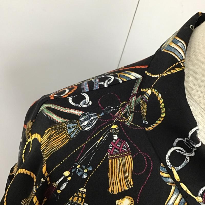 ページボーイ PAGEBOY シャツ、ブラウス 長袖 長袖シャツ カラーシャツ 長袖カットソー 総柄シャツ FREE プリント マルチカラー / マルチカラー / レディース USED 古着 中古 10122417