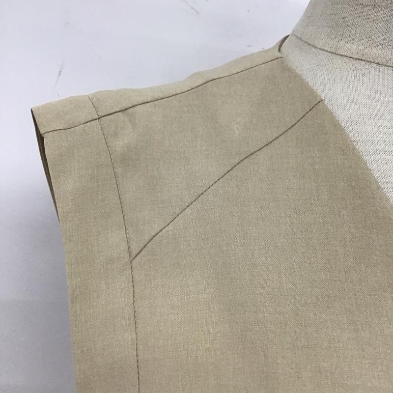 ムルーア MURUA ベスト ベスト 012320100201 パネルラインジレ FREE 無地 ベージュ / ベージュ / レディース USED 古着 中古 10111426