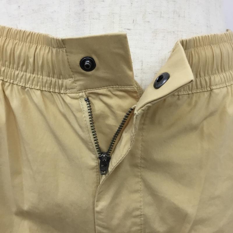 ナイキ NIKE パンツ ショートパンツ DV0533-252 ハーフパンツ スポーツウェア L ワンポイント ベージュ / ベージュ / メンズ USED 古着 中古 10119853