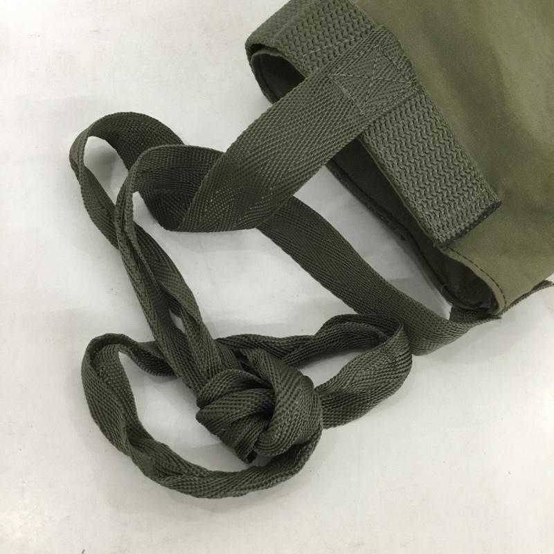 古着 USED ショルダーバッグ ショルダーバッグ ミリタリー ロゴ、文字 カーキ / カーキ / メンズ USED 古着 中古 10137424