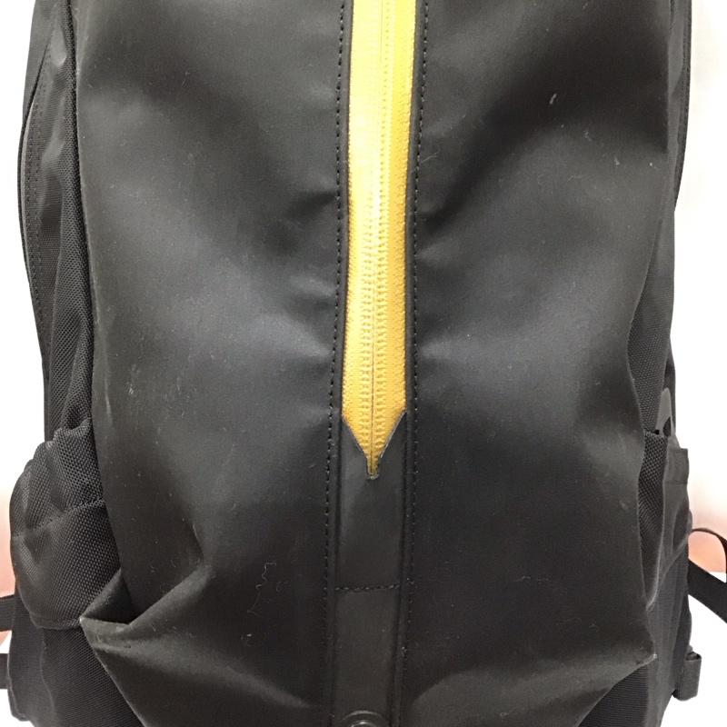 アークテリクス ARC TERYX リュックサック、デイパック リュックサック、デイバッグ Arro 22L バックパック ロゴ、文字 黒 / ブラック / メンズ USED 古着 中古 10117915