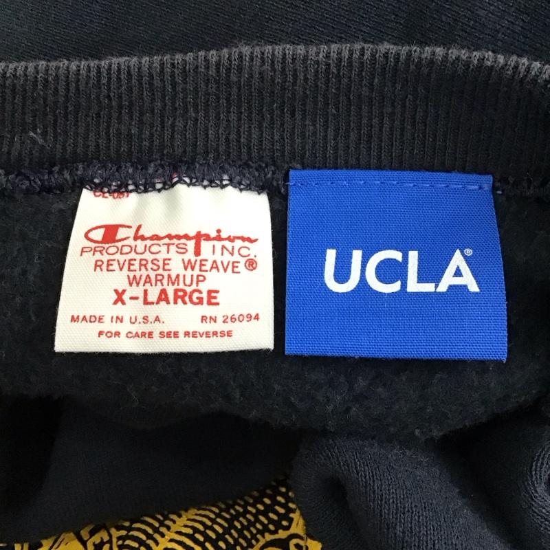 チャンピオン Champion トレーナー 長袖 UCLA カレッジプリント スウェット 裏起毛 XL ロゴ、文字 紺 / ネイビー /  メンズ USED 古着 中古 10118763