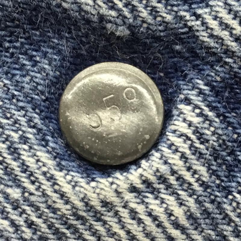 リーバイス Levi s パンツ デニム、ジーンズ ボタン裏558 30インチ 無地 青 / ブルー / メンズ USED 古着 中古 10134248