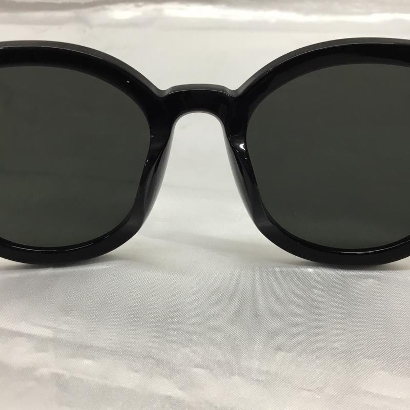 ジェントルモンスター GENTLE MONSTER めがね・サングラス サングラス Solo ロゴ、文字 黒 / ブラック / メンズ USED 古着 中古 10115571
