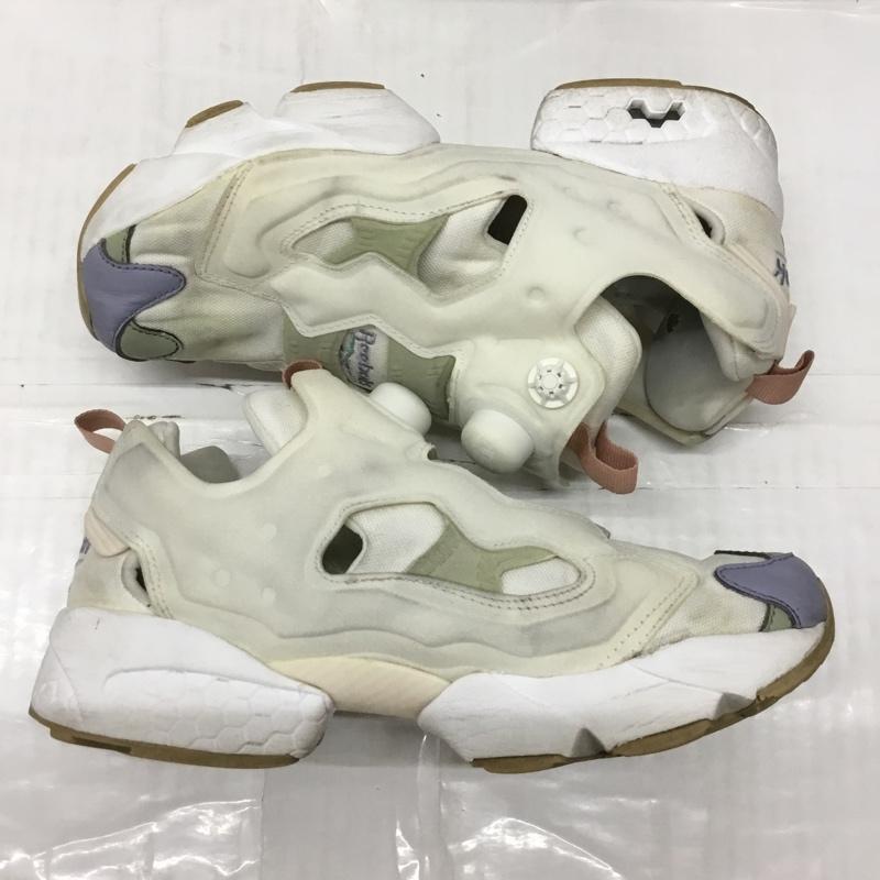 リーボック Reebok スニーカー スニーカー 720 FY2920 INSTAPUMP FURY OG 24.5cm 24.5cm ロゴ、文字 アイボリー / アイボリー / レディース USED 古着 中古 10116884