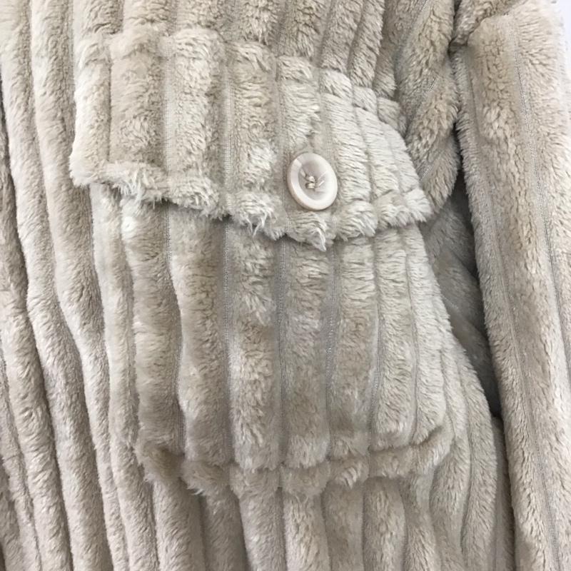 アズールバイマウジー AZUL BY MOUSSY ジャケット、上着 ジャケット、ブレザー 250eac30-037h ECOFURCPOBLOUSON ジップアップジャケット M 無地 ベージュ / ベージュ / レディース USED 古着 中古 10123742