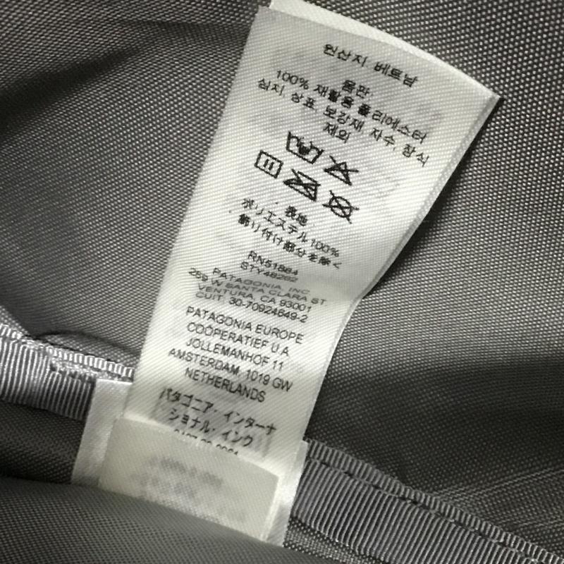 パタゴニア patagonia ボディバッグ ボディバッグ アトム スリング 8L 48262FA25 ロゴ、文字 黒 / ブラック / メンズ USED 古着 中古 10149245