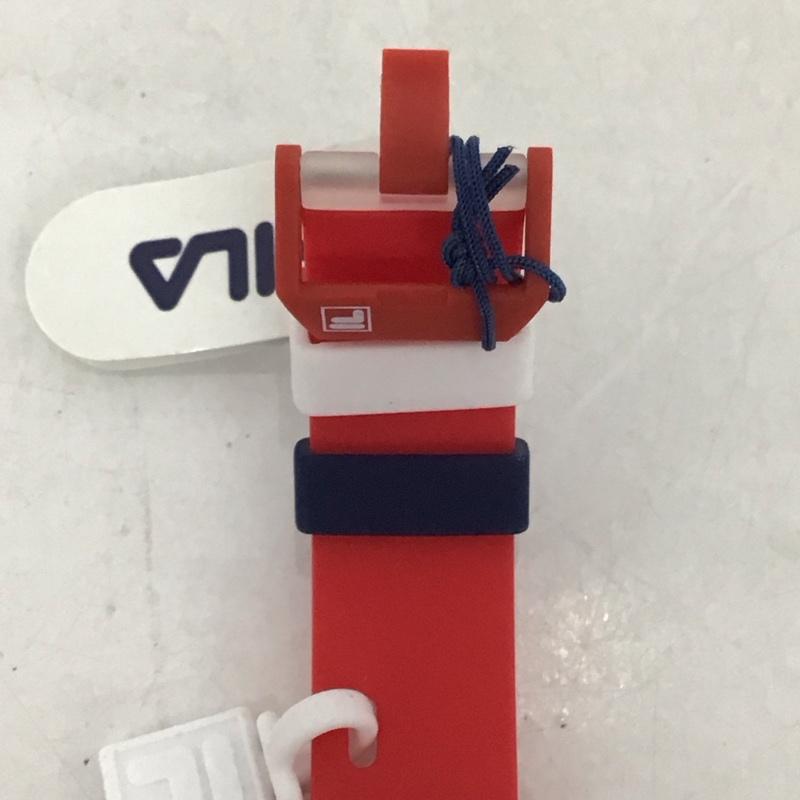 フィラ FILA 腕時計 アナログ(クォーツ式) 38-199 ロゴ、文字 赤 / レッド / レディース USED 古着 中古 10134117